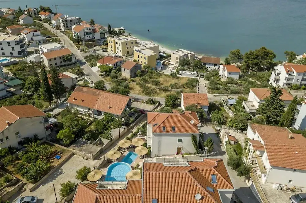 Apartment Relax Villa Salena Slatine