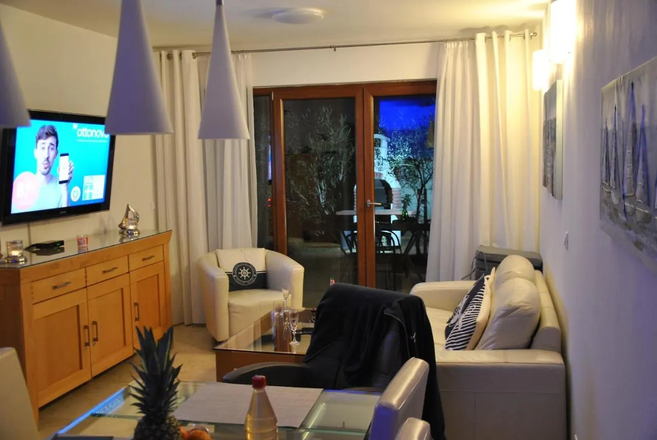 Apartment Relax Villa Salena Slatine Croatia