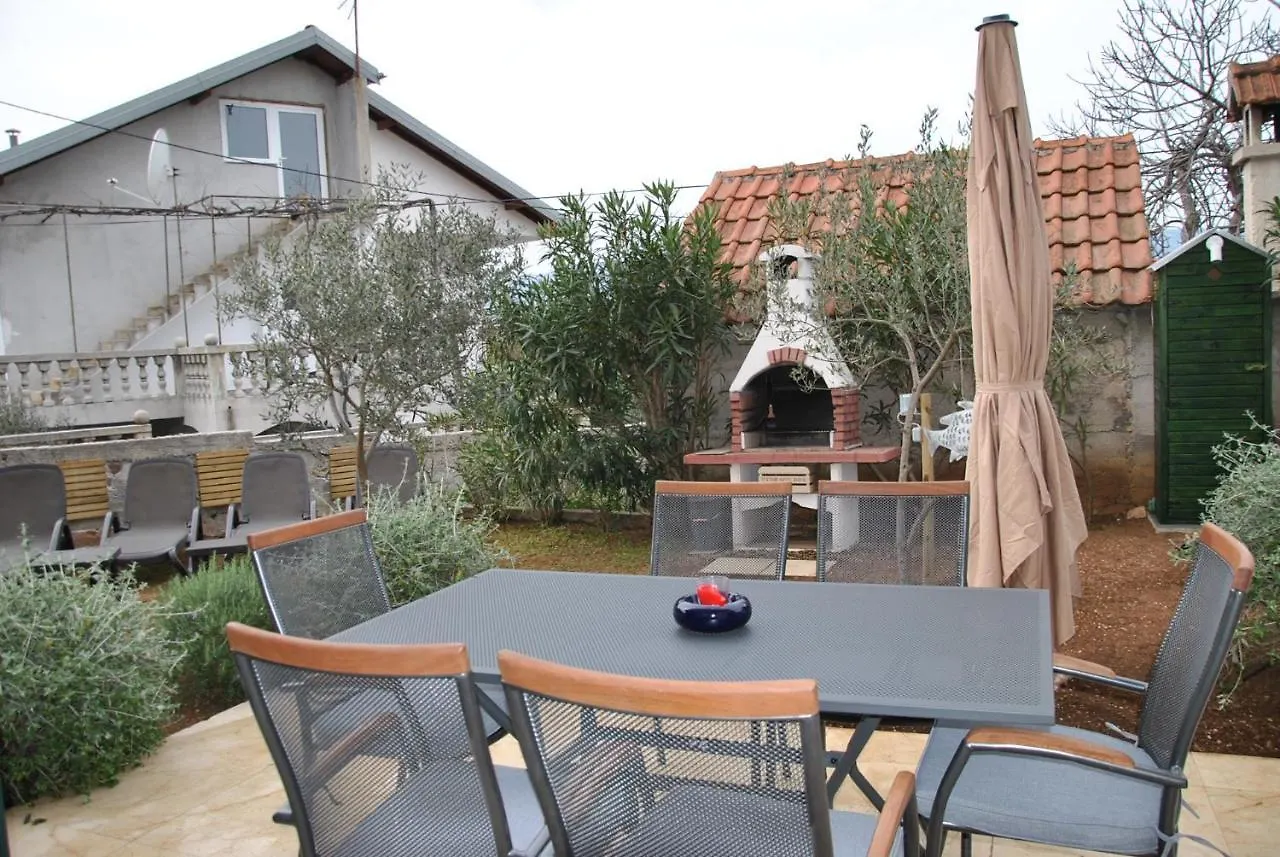Apartment Relax Villa Salena Slatine